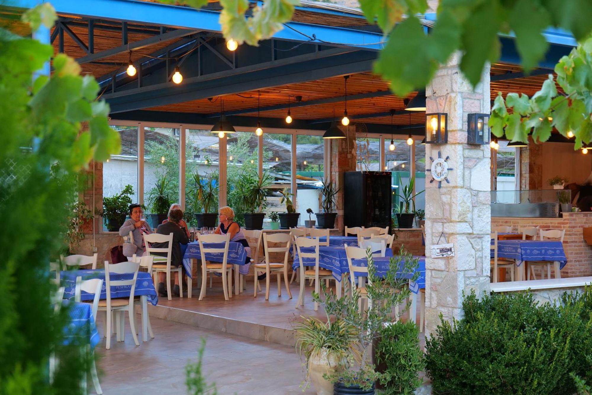 Hotel Jali Himarë Exterior foto